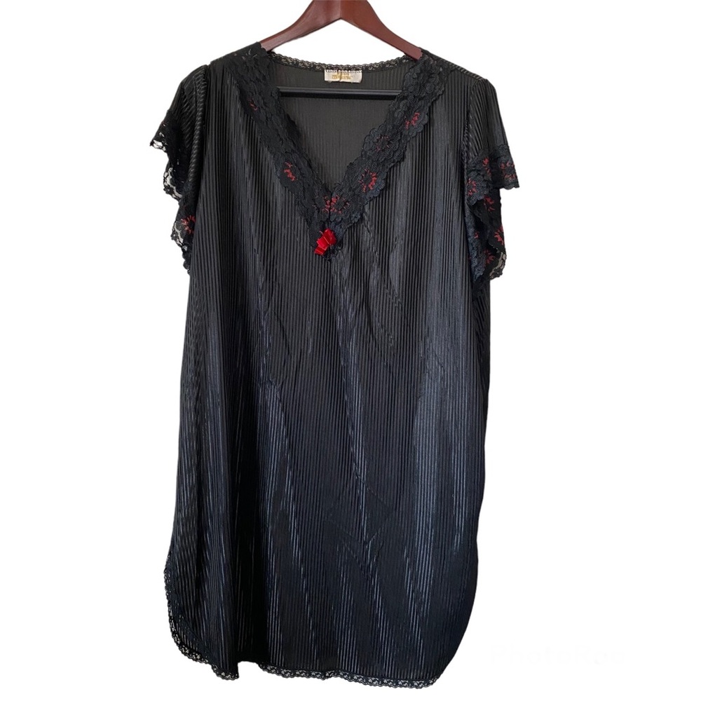 4/$24 Intimate Moments Black Chemise w/ Red Lace Details